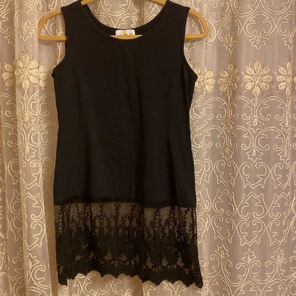 Tunic length underlayer top - Picture 1 of 6